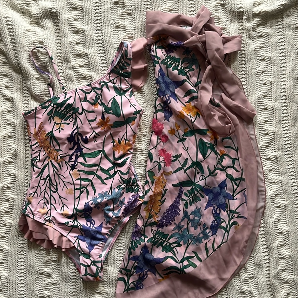 Small one piece swimsuit with cover up